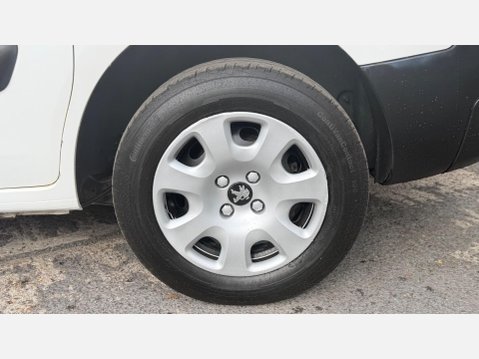 Citroen Berlingo 850 ENTERPRISE L1 BLUEHDI 14