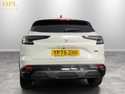 Renault Austral 1.2 E-TECH techno SUV 5dr Petrol Hybrid Auto Euro 6 (s/s) (200 ps) Air Con 6