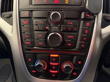 Vauxhall Astra GTC 1.6T 16V SRi Euro 5 3dr 11