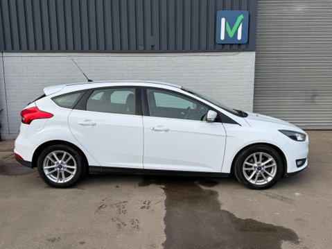 Ford Focus 1.0T EcoBoost Zetec Euro 6 (s/s) 5dr 7