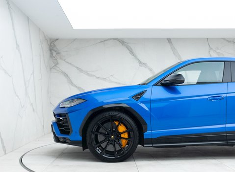 Lamborghini Urus 25