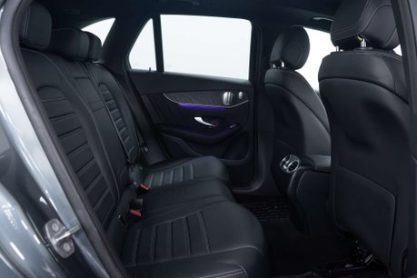 Mercedes-Benz GLC 2.0 GLC300d AMG Line (Premium Plus) SUV 5dr Diesel G-Tronic+ 4MATIC Euro 6 35