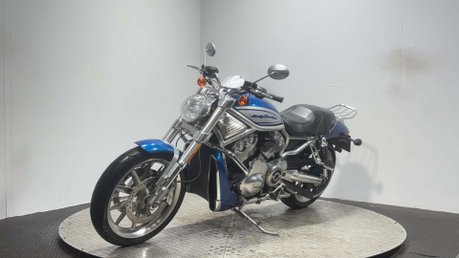 Harley-Davidson Street VROD VRSCR 2007 18K NEW MOT SERVICED RIDES WITHOUT FAULT 1130CC 5