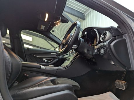 Mercedes-Benz C Class 1.5 C 200 AMG Line Auto 4dr 39