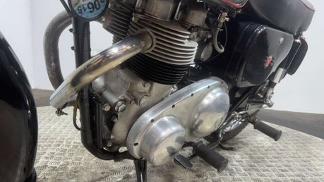 Matchless G80 G11 650 1957 38K RUNNING PROJECT BIKE BARN FIND CLASSIC 8