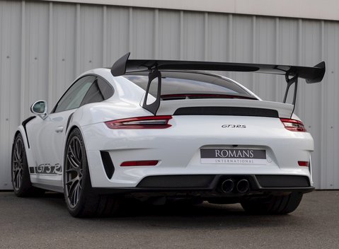 Porsche 911 (991.2) GT3 RS Weissach 3