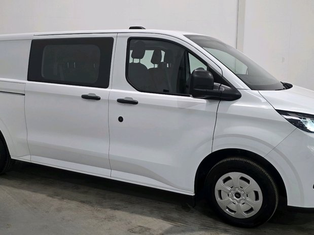 Ford Transit Custom Transit Custom 300L2 2.0 EcoBlue 136ps H1 Double Cab Van Trend 3