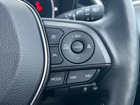 Suzuki Swace MOTION 31