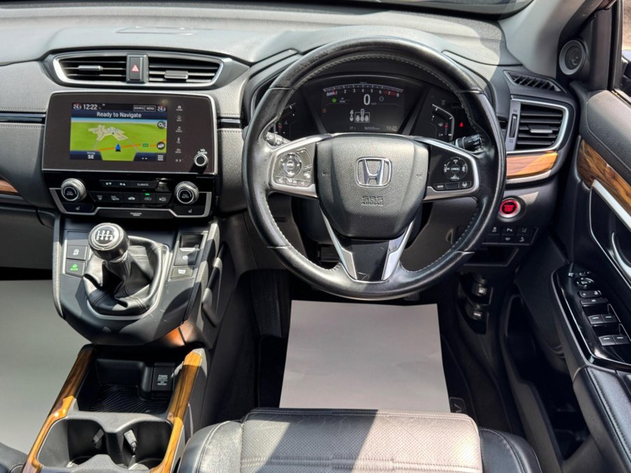 2018 Honda CR-V — image 2