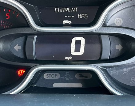 Renault Trafic 2.0 Trafic Sport Energy dCi 5dr 28