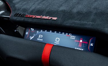 Ferrari 812 Competizione 20