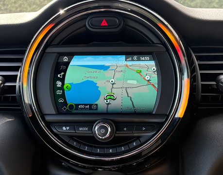 Mini Convertible Cooper S 2.0 Petrol Manual Sport Navigation Comfort Plus - SOLARIS ORANGE 16