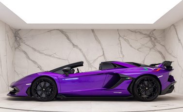 Lamborghini Aventador SVJ LP 770-4 5