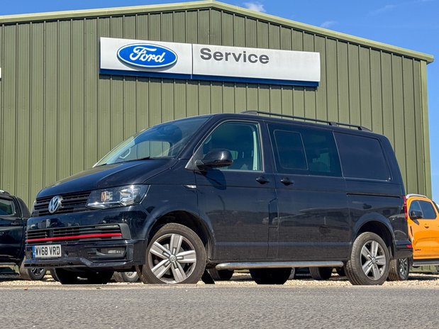 Volkswagen Transporter Crew Cab AUTO SWB L1H1 Low Roof Highline T30 Air Con Alloys Sensors EURO 6 1