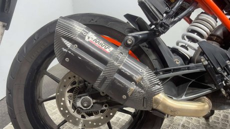 KTM Duke 2019 24k SPARE OR REPAIR PROJECT BIKE NAKED 125CC LEARNER BIKE 19