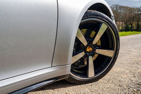 Porsche 911 3.0 911 Carrera S Auto 2dr 7