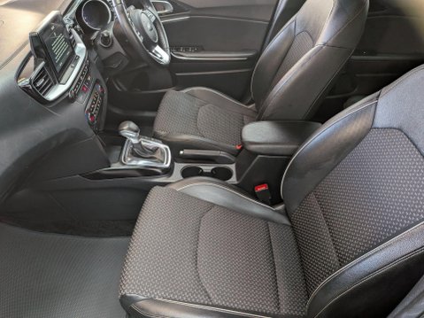 Kia Ceed 1.6 CRDi 3 DCT Euro 6 (s/s) 5dr 24