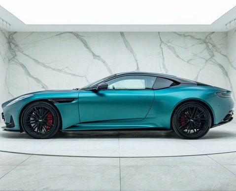 Aston Martin DB12 Coupe 