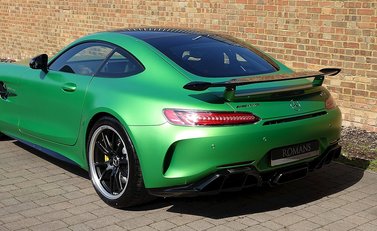Mercedes-Benz AMG GT R GT R 6