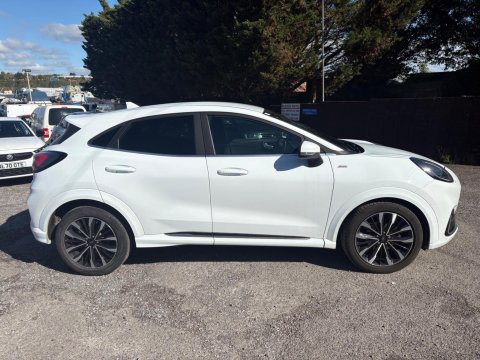 Ford Puma ST-LINE VIGNALE MHEV 6