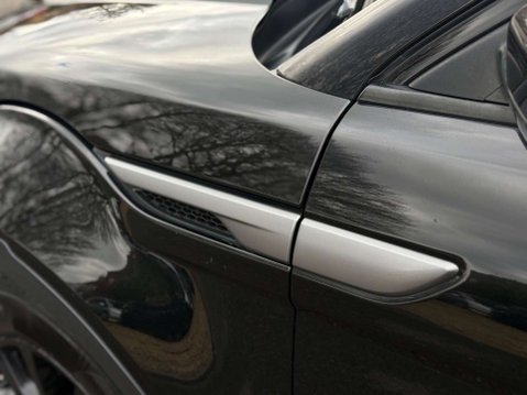 Land Rover Range Rover Evoque 2.2 SD4 Pure Auto 4WD Euro 5 (s/s) 5dr 29