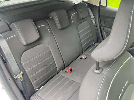 Dacia Duster 1.3 Duster Prestige TCe 4x2 5dr 36