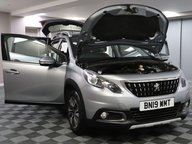 Peugeot 2008 ALLURE PREMIUM 15