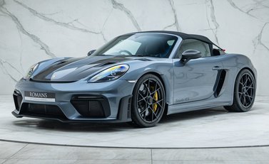 Porsche 718 SPYDER RS PDK 2