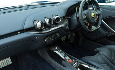 Ferrari F12 Berlinetta 14