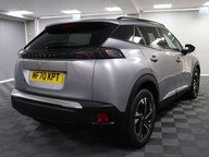 Peugeot 2008 PURETECH S/S ALLURE PREMIUM 11