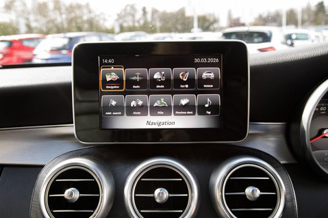 Mercedes-Benz C Class C 200 AMG LINE PREMIUM 34