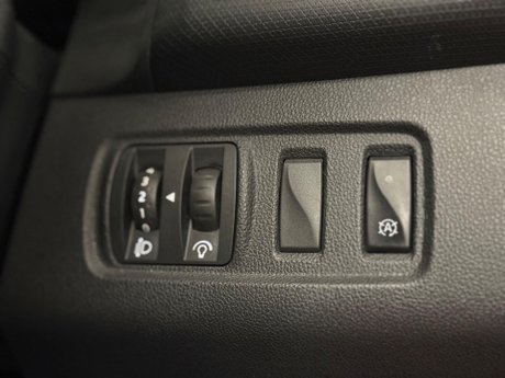 Renault Clio 0.9 TCe Dynamique Nav Euro 6 (s/s) 5dr 18