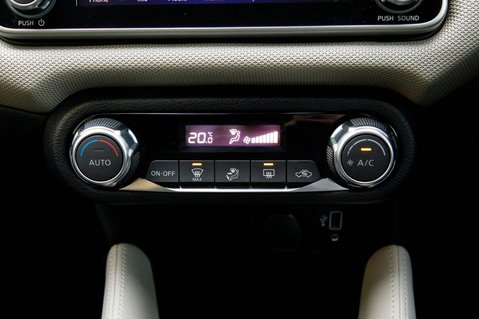 Nissan MICRA IG-T N-CONNECTA 32