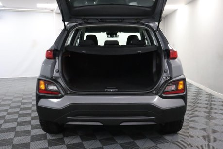 Hyundai KONA SE 14