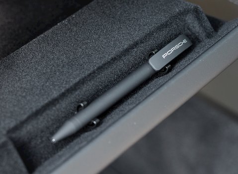 Porsche 911 (992) Carrera 4S 22