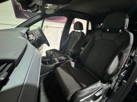 Audi Q3 1.5 TFSI CoD 35 S line Euro 6 (s/s) 5dr 29