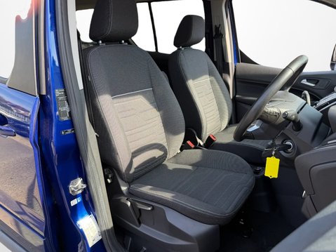 Ford Tourneo Connect 1.5 TDCi 120 Titanium 5dr 18