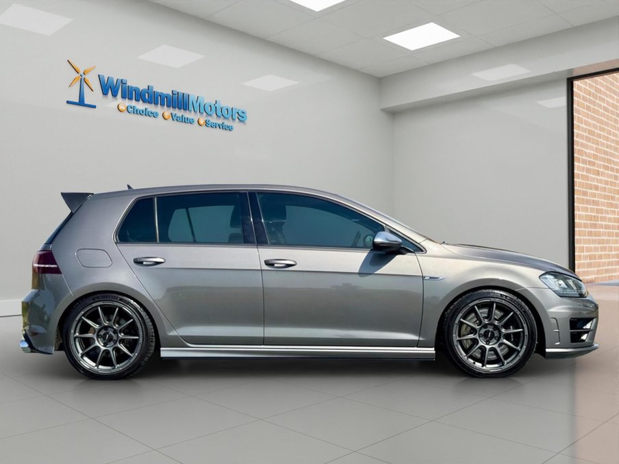 2016 Volkswagen Golf — image 3