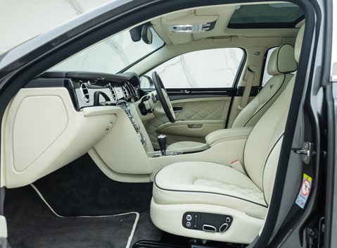 Bentley Mulsanne V8 Mulliner 19