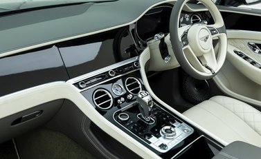 Bentley Continental GT V8 Convertible 17