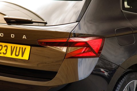 Skoda Fabia COLOUR EDITION TSI 9