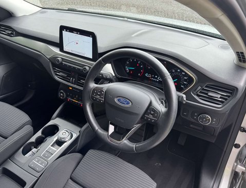 Ford Focus 1.0 Focus Titanium Auto 5dr 16