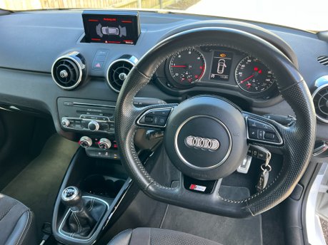 Audi A1 SPORTBACK 1.6 TDI BLACK EDITION 5dr 10