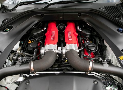 Ferrari California T 30