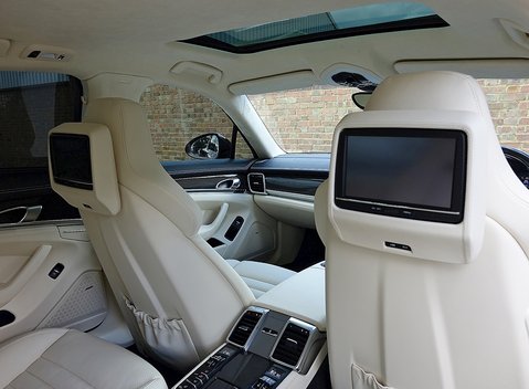 Porsche Panamera Turbo 17