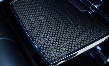 Rolls-Royce Cullinan Series II Black Badge 33
