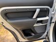 Land Rover Defender X-DYNAMIC S MHEV 42