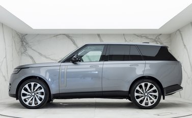 Land Rover Range Rover P400 HSE 2