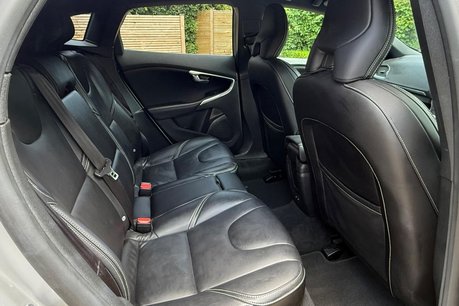 Volvo V40 T3 R-DESIGN EDITION 30