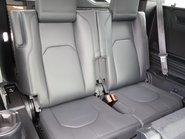 Land Rover Defender 110 D300 X-DYNAMIC HSE 7 SEATER  PRICE MATCH OFFER PREMIUM COLOUR  16